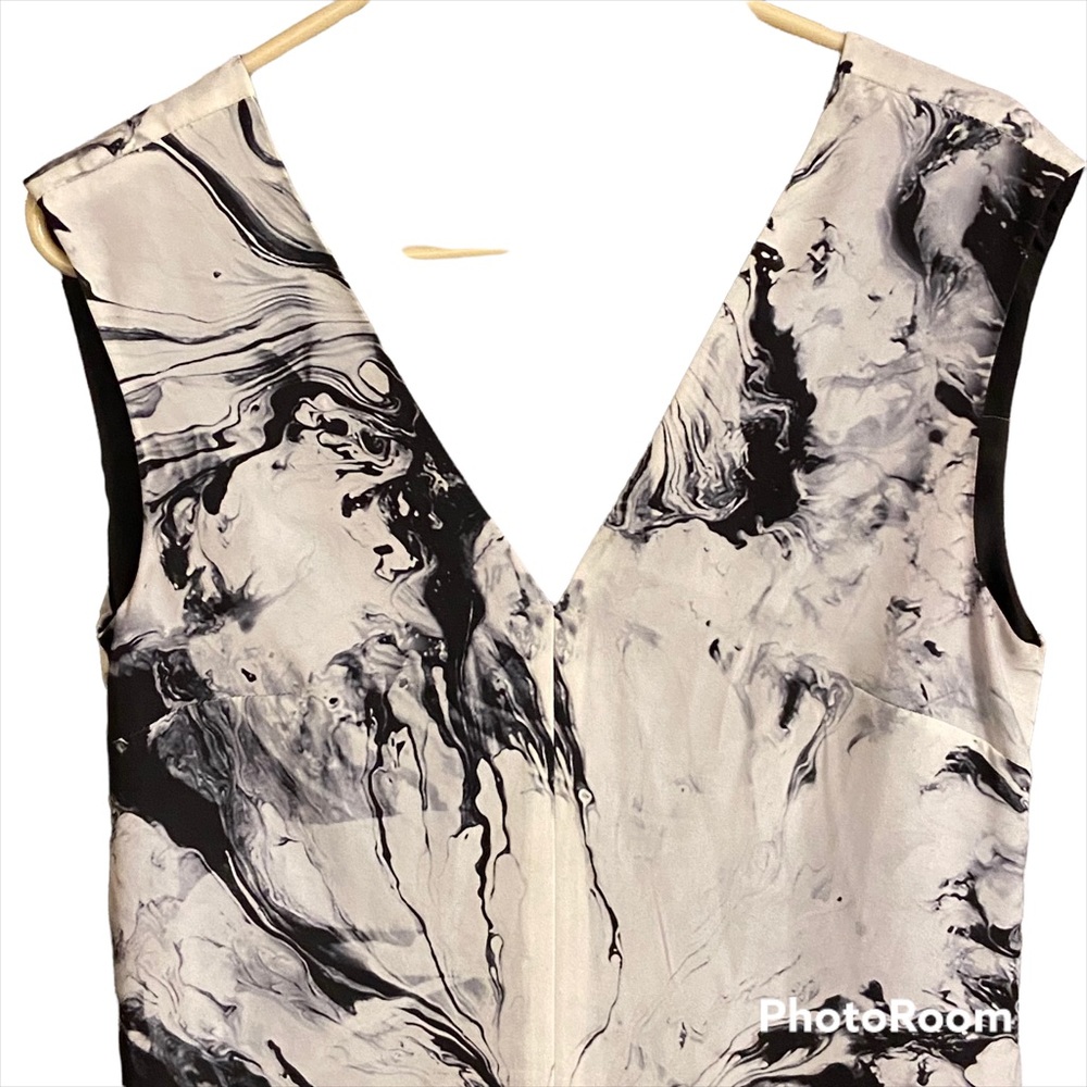 Keepsake Plunging Front And Back Abstract Design … - image 4